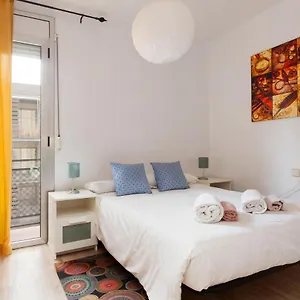 monumental-apartment-barcelona.topbarcelonahotels.com/
