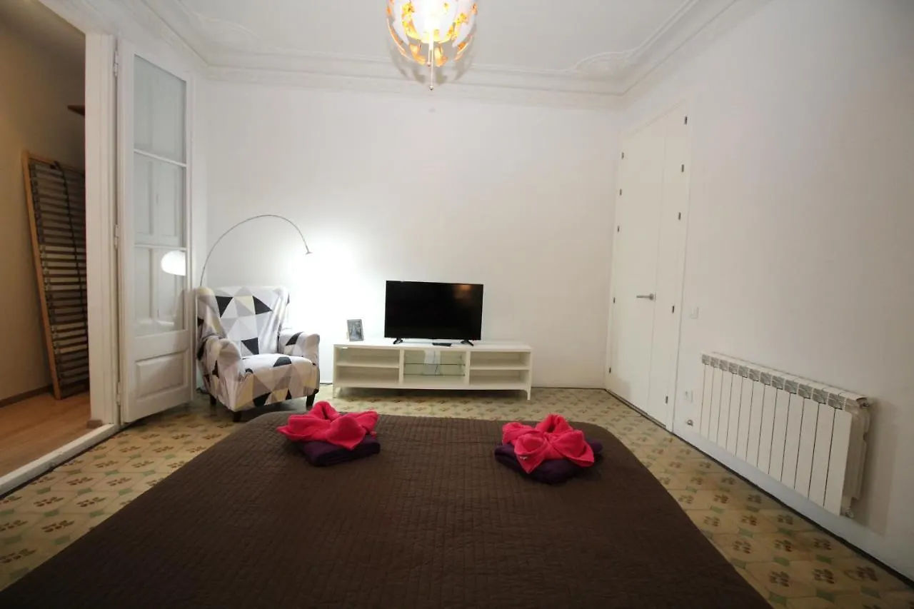 홈스테이 Rooms Gran Via 바르셀로나 스페인